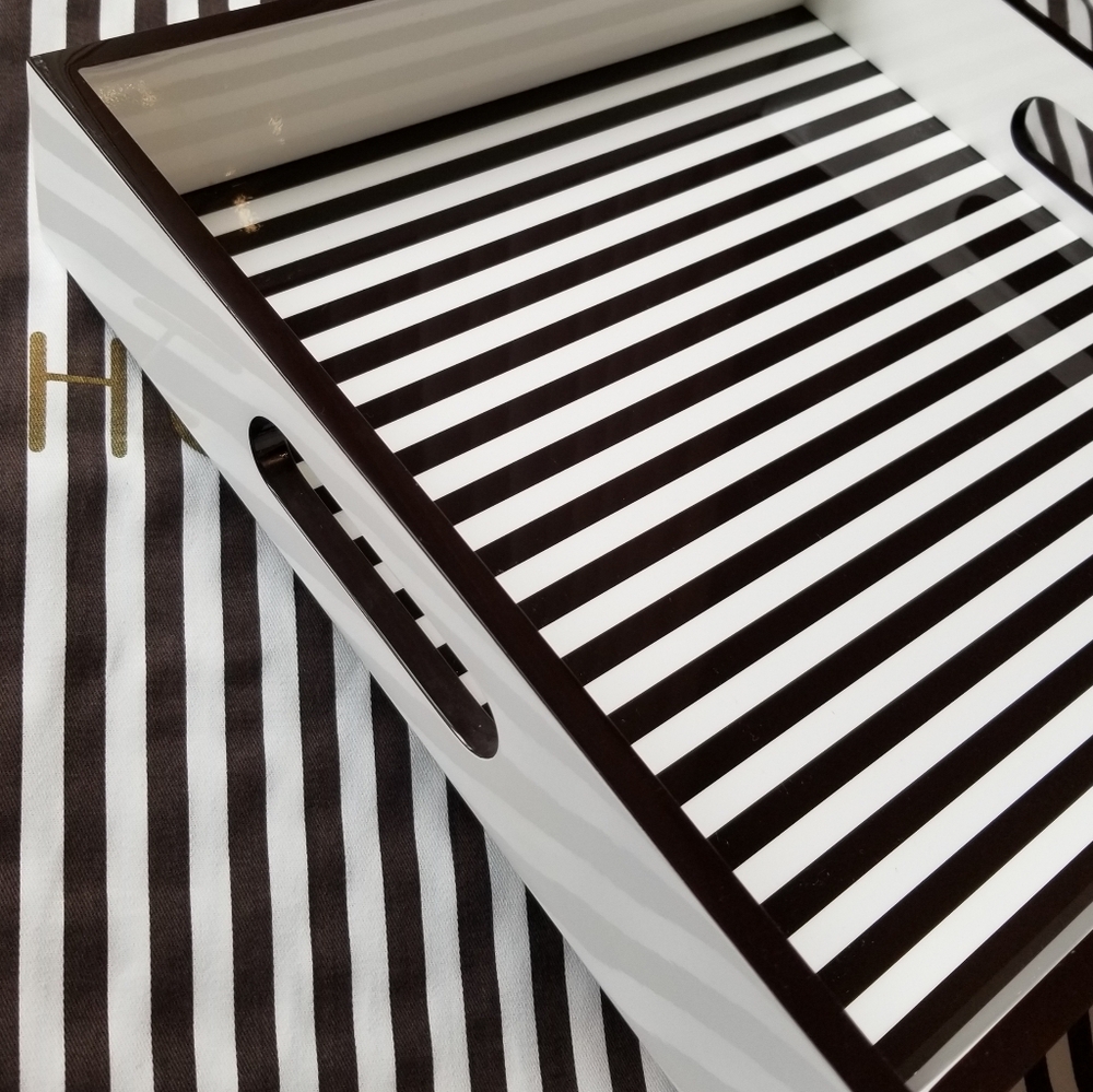 ❗Henri Bendel XL Striped White Brown Lacquer Cocktail Display Tray❗